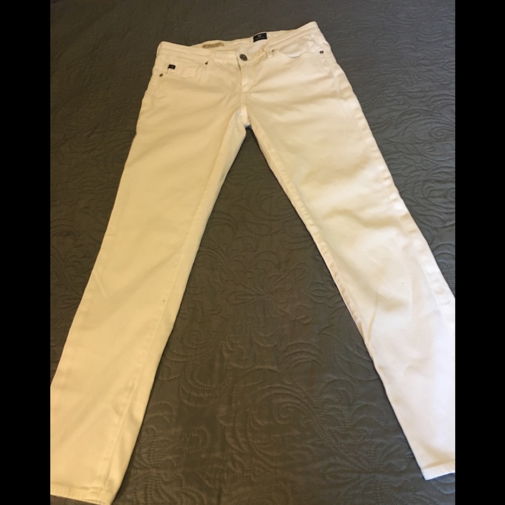 AG Adriano Goldschmied Stevie Ankle Jeans.